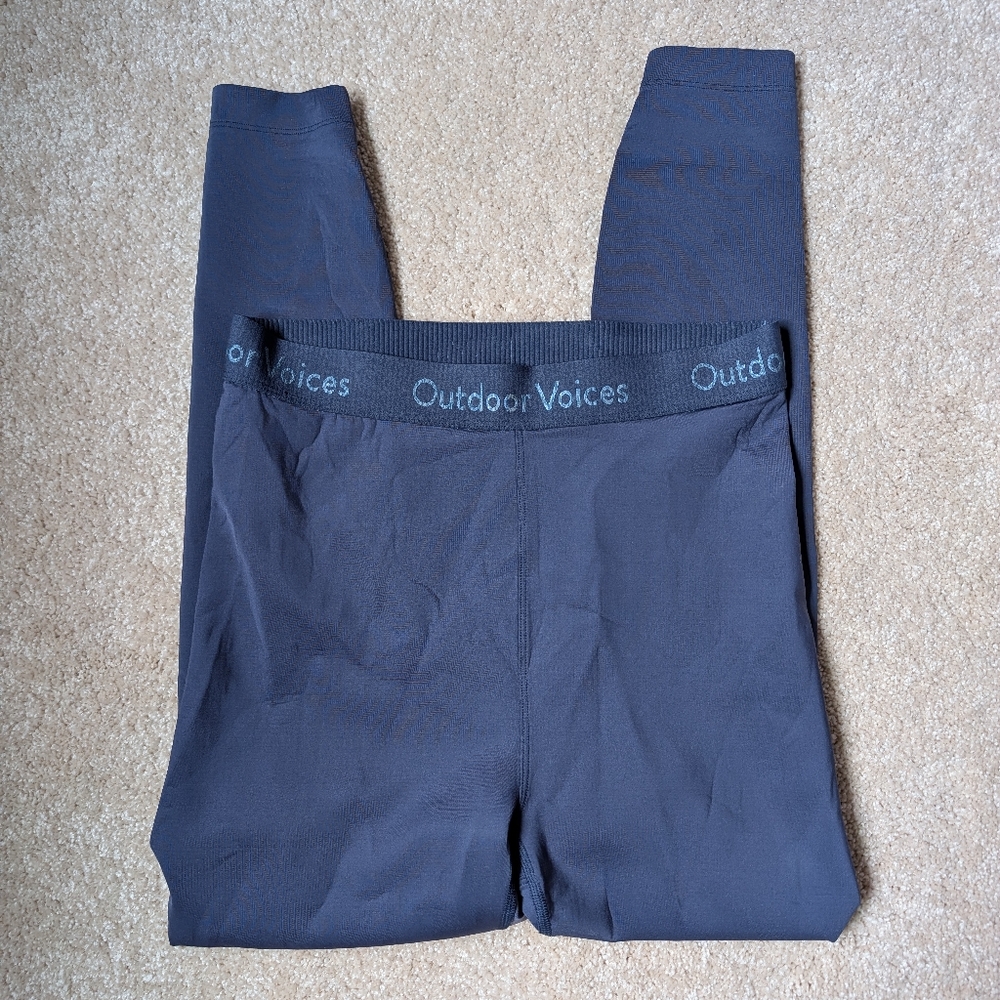 Outdoor Voices Navy Blue Smooth 7/8 Length Gym Workout Leggings Pants